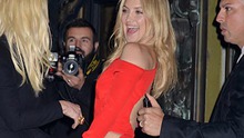 Kate Hudson hút mắt với trang phục khoe thân táo bạo tại tuần lễ thời trang Paris